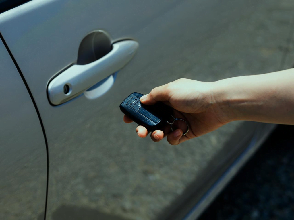Reducing Key Fob Waste thru Digital Solutions Reducing Key Fob Waste thru Digital Solutions