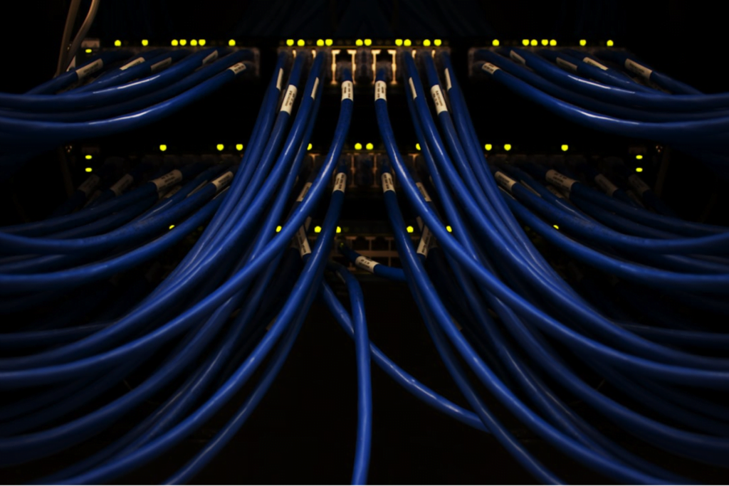 Factors to Consider When Choosing a Server Factors to Consider When Choosing a Server