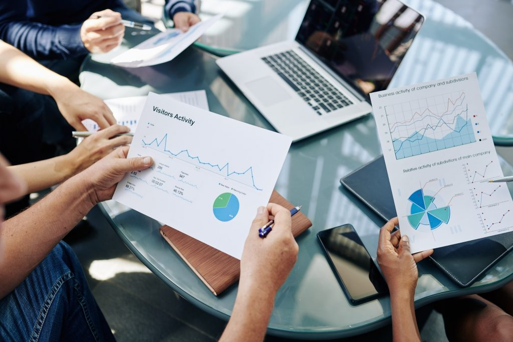 Investment Strategies for Wealth Management Investment Strategies for Wealth Management