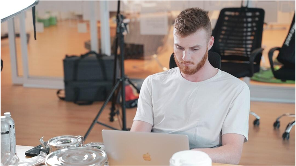 The Benefits of Free Online Video Editing Tools for Creators